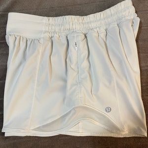 Hotty Hot lululemon white shorts - size 4 with 2.5 to 3 inch inseam